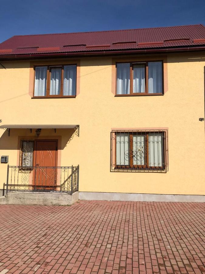 Mizhhirya Затишна Оселя公寓 外观 照片